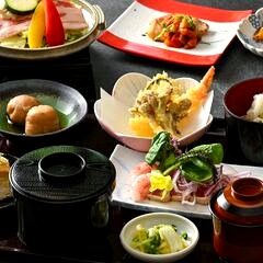 夕食 会席の全体